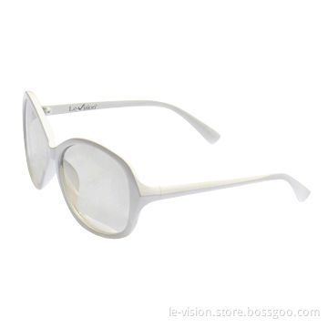 Plastic Frame Polarized 3D Cinema Glasses for Passive Cinema